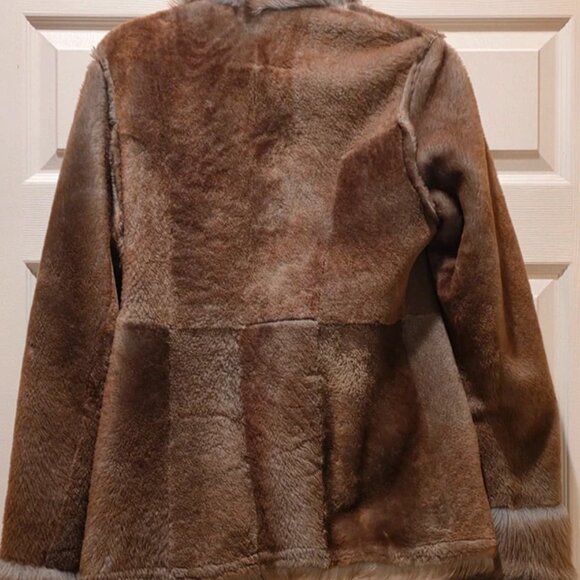 Genuine Shearling Coat - Picture 4 of 5